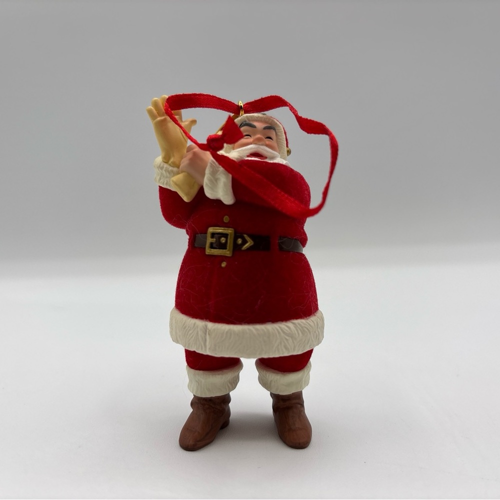 Hallmark Keepsake Ornament 2001 Twas The Night Before Christmas Volume 4 Santa‎